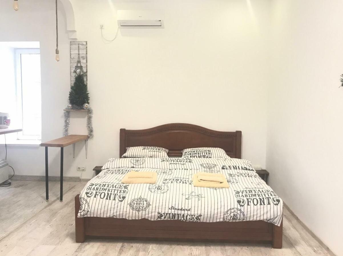 Апартаменты Uspenskaya 54/Ekaterinenskaya In The City Center Одесса Экстерьер фото